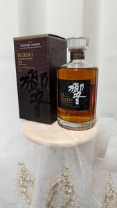 サントリー SUNTORY ウイスキー 響 21年 years old HIBIKI WHISKY alc43% 700ml