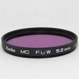 KUM045　ケンコー　MC FL-W　52mm　Pケース付き　美品