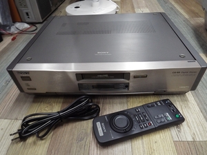 極美品 SONY ソニー Hi8 ビデオデッキ EV-NS9000 97年製 完動品！！