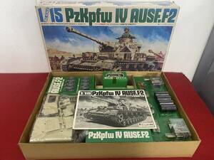 M-6217 ⑦ [ including in a package un- possible ]980 jpy ~ present condition goods BANDAI Bandai Germany 4 number tank F2 type 1/15 radio control installing possibility not yet constructed plastic model 