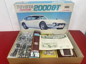 M-6229⑦ 【同梱不可】980円～ 現状品　OTAKI/オオタキ　TOYOTA　2000GT　模型　1：16　ホワイト　モーター付き　プラモデル　