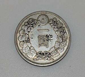 【17777】一圓 大日本 明治七年 銀貨 直径約38.5㎜ 重量約26.4ｇ 日本 古銭 円 通貨 SILVER シルバー コイン