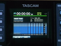 使用少　TASCAM タスカム マルチトラックレコーダー/デジタルミキサー　 DP-24SD 　送料750円～ 中古良品_画像2