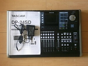 使用少　TASCAM タスカム マルチトラックレコーダー/デジタルミキサー　 DP-24SD 　送料750円～ 中古良品