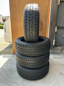 中古スタッドレス　TOYO 185/55r16 21年製　４本