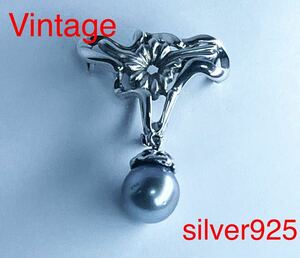 黒蝶　真珠　テリ巻き良好　Vintage ペンダントトップ &ブローチ パール silver925 パール10.5mm