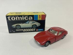 トミカ ミニカー　No5 トヨタ2000GT（赤）1Aホイール　箱付き