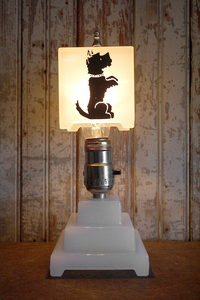 アンティーク　ミルクガラスシェード　テーブルランプ [alt-815]ビンテージコレクションシャビーガーリーUSA灯り卓上デスク