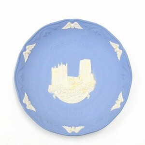 ウェッジウッド(WEDGWOOD) ジャスパー ブルー クリスマスイヤープレート 1990 Durham Cathedral 【中古】 JA-18916