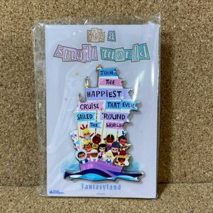 ディズニー　ワンダブルズ　ピンバッジ　it's a small World