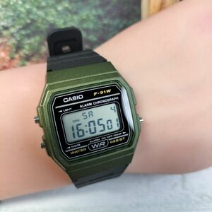 【早い者勝ち!!】CASIO ☆ 腕時計 チープカシオ グリーン × ブラック