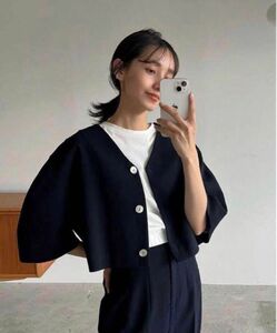 タイムセール【CLANE】V NECK COCOON SHORT JACKET定価¥24,200