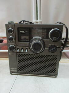T4-101 SONY( Sony ) FM/AM MULTI BAND RECEIVER( multiband receiver )[ICF-5900] Skysensor radio Showa Retro collection 