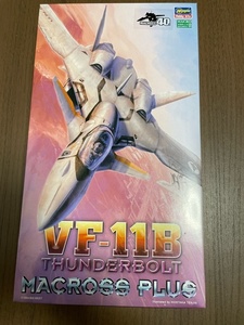  не собран * Hasegawa VF-11B Thunderbolt 1/72 / Macross плюс 