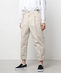 「BEAMS PLUS」 チノパンツ SMALL オフホワイト メンズ