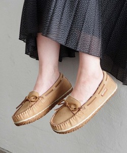 「Minnetonka」 モカシンシューズ 8 ベージュ系その他 レディース_画像1