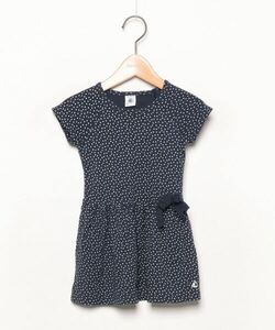 「PETIT BATEAU」 「KIDS」ドット柄半袖ワンピース - ネイビー キッズ