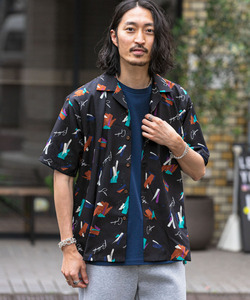 「URBAN RESEARCH Sonny Label」 半袖シャツ LARGE ブラック メンズ