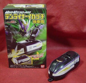 22B51-27　バンダイ　食玩　仮面ライダー電王　デンライナー　イカヅチ　後車両