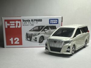 トミカ No12 トヨタ アルファード　ホワイト　30系