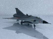 ■完成品 1/144 ドラケンJ35O オーストリア陸軍航空隊 ♯03-A 70年代ジェット機コレクション エフトイズ J35_画像4