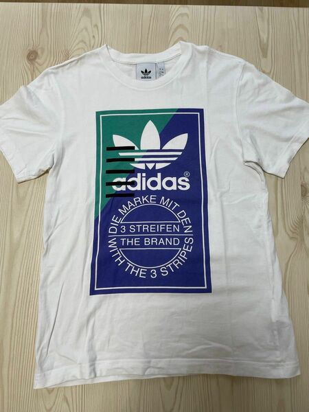 adidas 半袖Tシャツ