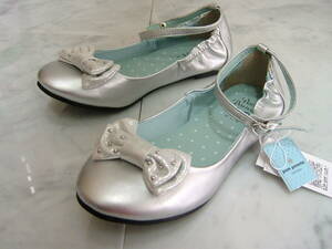 1.3 десять тысяч новый товар Pom Ponette pomponette обувь S 22-22.5 серебряный серебряный . Mezzo Piano Narumi ya девочка женщина .