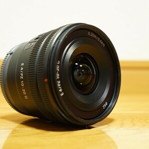 SONY 10-20mm F4 G ズームレンズ SELP1020Gの画像1