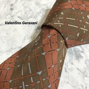 1円　美品　激レア Valentino Garavani ヴァレンティノがラヴァーニー　ブランドネクタイ シルク100％　ブラウン　茶色　ストライプ柄