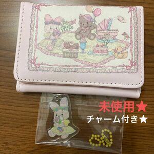 未使用★可愛いお財布★ピンク★コンパクトウォレット★ウサギとクマ★三つ折り財布★お札&カードケース★小学生や中学生にも