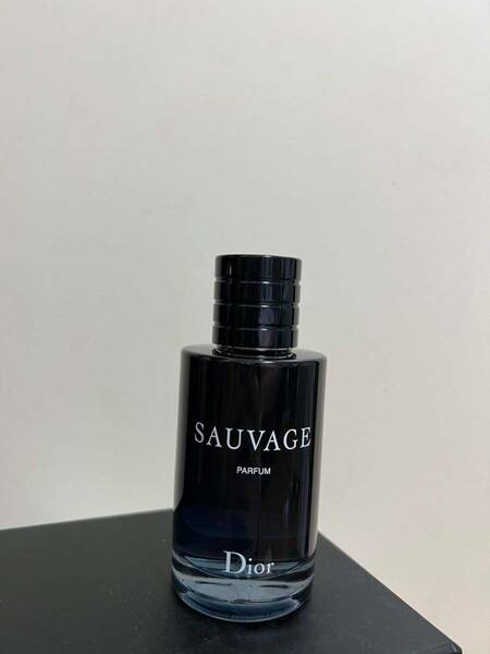 DIOR SAUVAGE PARFUM ソヴァージュ パルファン 10ML香水