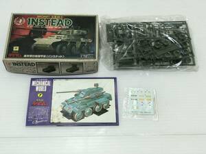 8079◆【未組立】太陽の牙ダグラム　連邦軍8輪装甲車　インステッド　INSTEAD　プラモデル　1/72　TAKARA　長期保管品◆C1