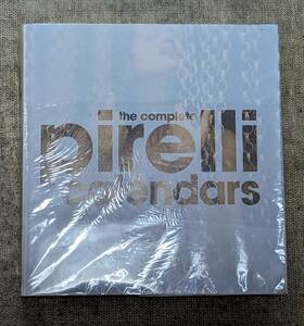 洋書 The Complete Pirelli Calendars : 1964-2007　リチャード・アヴェドン ピーター・リンドバーグ マリオ・テスティーノ