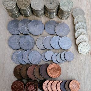 額面合計60ポンド イギリス　英国 硬貨 貨幣 コイン 大量おまとめ 外国硬貨 海外旅行