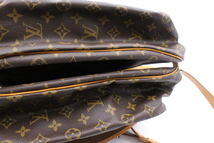 【ト石】 LOUIS VUITTON ルイヴィトン ショルダーバッグ M42254 ソミュール35 モノグラムキャンバス EAZ01EWH32_画像10