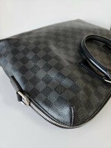 a58 美品　正規品　Louis Vuitton ルイヴィトンダミエグラフィット　ビジネスバッグ　ショルダー付　2way　メンズ　1円スタート_画像8