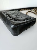 a59 美品　CHANEL シャネル ラムスキン　ミニマトラッセ　チェーンショルダーバッグ　黒　シール有り6番台　1円スタート_画像3