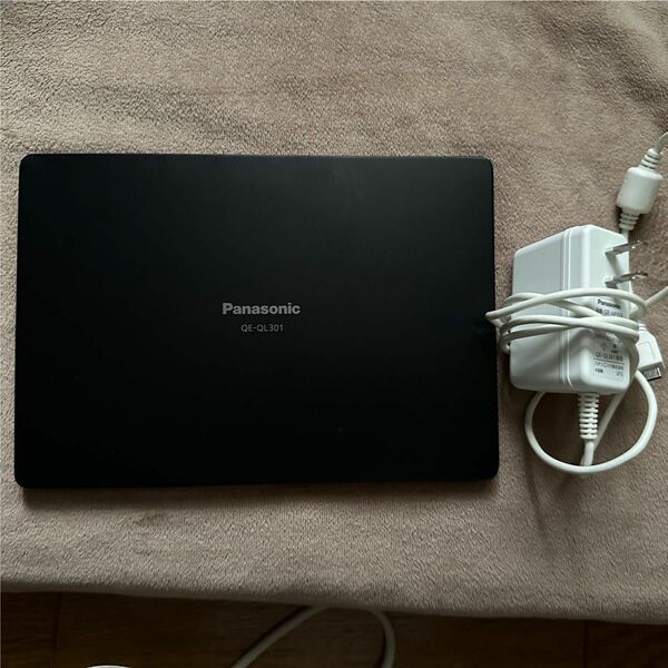 値下げ　Panasonic モバイルバッテリー　QE-QL301 ブラック