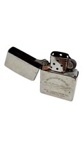 21781 ZIPPO/ジッポー/オイルライター/FOR THE LIGHT OF YOUR LIFE/喫煙具/レトロ/喫煙グッズ/年代物/当時物/ライター/点火用/着火器/煙草_画像4