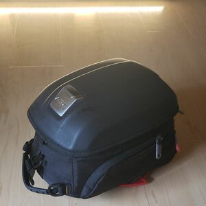 GIVI MT505　タンクロックバッグ