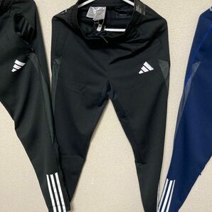 adidasトラックパンツ S ３つ