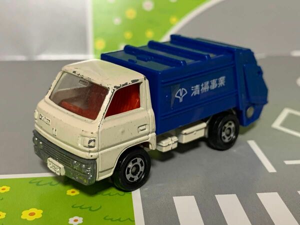 トミカ NO.47 三菱キャンター　清掃車　日本製