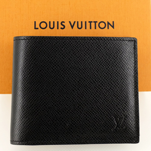【新品同様】ルイヴィトンLV ポルトフォイユ・マルコ NM 二つ折り財布（小銭入れあり） タイガ ノワール M30865 RFID（ICチップ入り）
