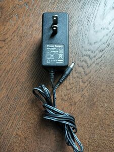 AC　電源コード（入力100-20V 0.8A、出力12V 2000mA） 電源ケーブル