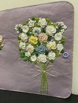 ☆ハンドメイド　☆マルチケース　No 2 お薬手帳入れ　通帳入れ　母子手帳入れ　プレゼント　手刺繍　花　花束　リネン_画像4