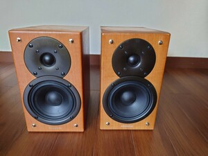 KENWOOD　スピーカー本体　LS-K711 ケンウッド　ブックシェルフ ペア