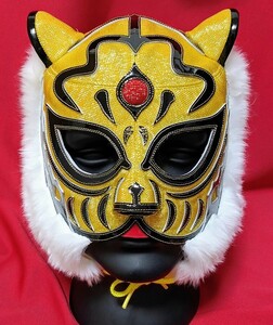 # Professional Wrestling маска # 2 . легенда модель / первое поколение / маска /./ новый elas золотой ламе ткань / натуральная кожа эмаль черный / Tiger Mask / 2 -слойный ткань ( внутри сторона белый сетка использование )