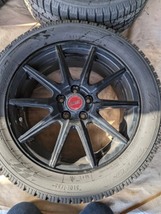 【中古】スバル　インプレッサ　205/55Ｒ16　２０２２年製　トーヨー(ＴＯＹＯ)　GARIT　GIZ　スタッドレスタイヤ　アルミホイールセット_画像3