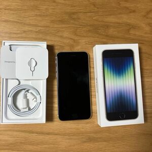 値下げ不可　即日発送　iPhoneSE 第3世代 128GB SIMフリー　極美品　残債なし