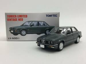 #8942 Tomica Limited Vintage Neo LV-N93c BMW 325i 4 двери с ящиком 